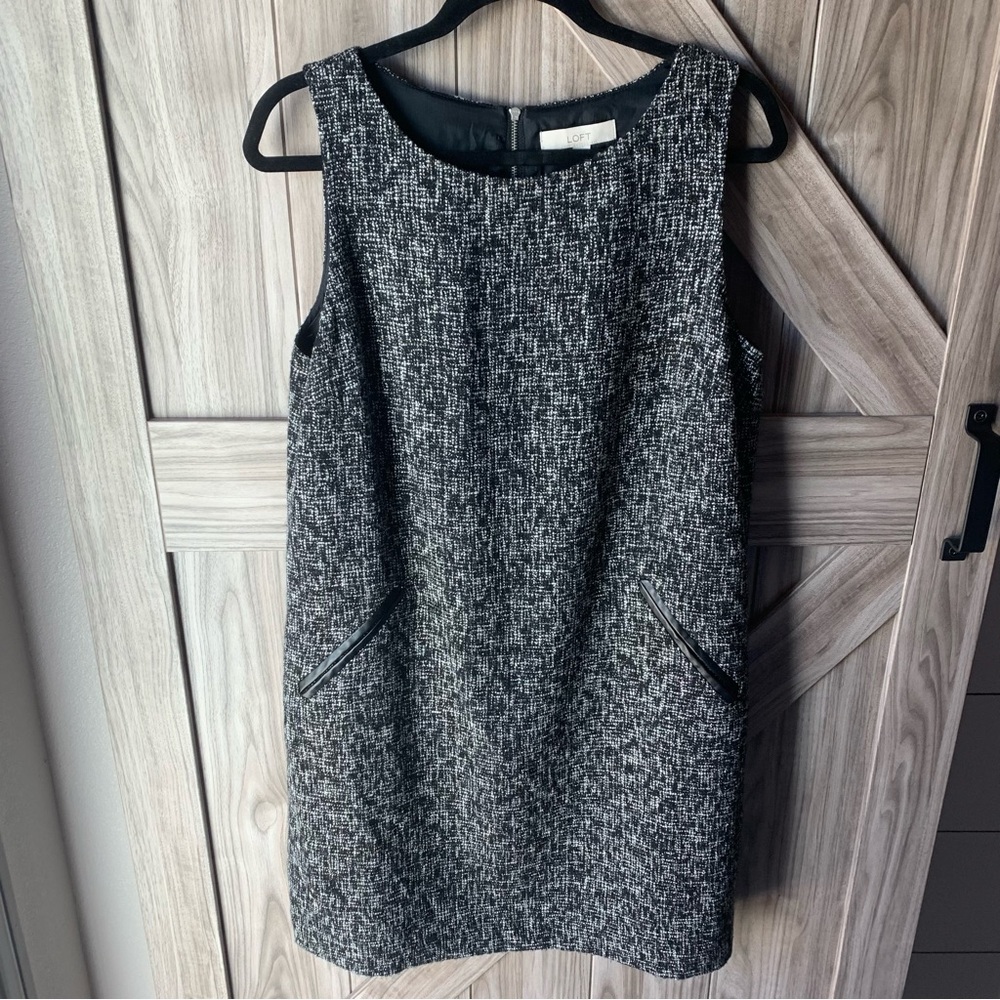 NWT - The Loft Tweed Style Shift Dress WITH POCKETS